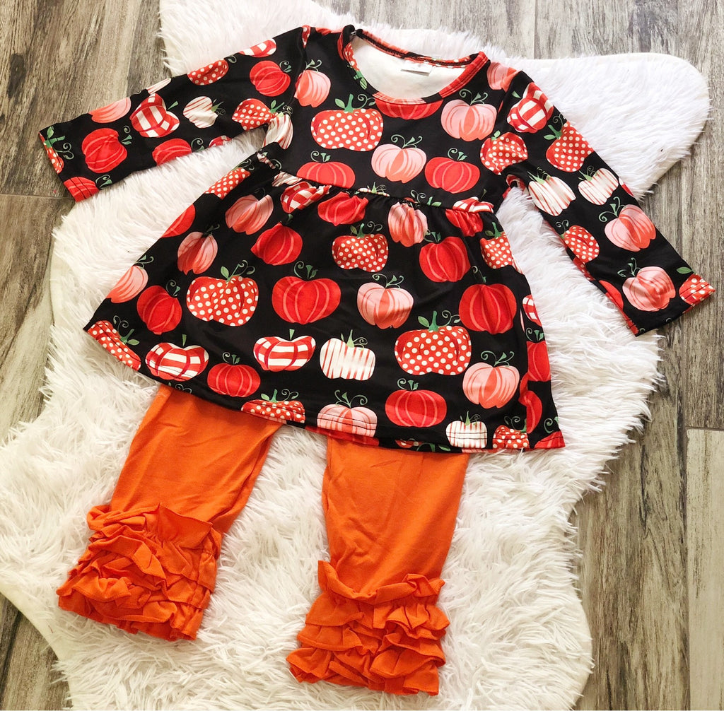 Black Top Pumpkin Set - Nico Bella Boutique