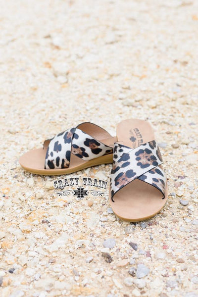 Wild Way Leopard Slides - Nico Bella Boutique 