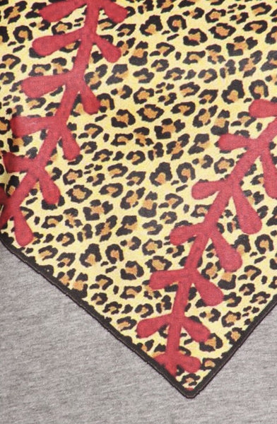 Cheetah Base Graphic Tee - Nico Bella Boutique 