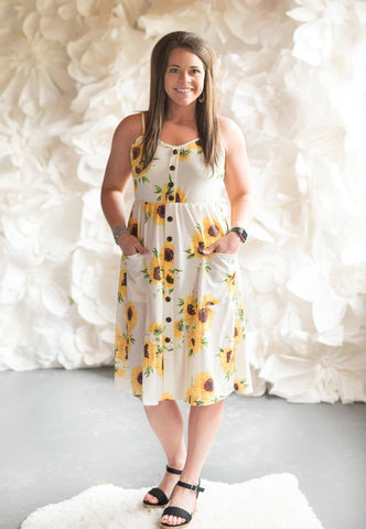 White Sunflower Sundress - Nico Bella Boutique 