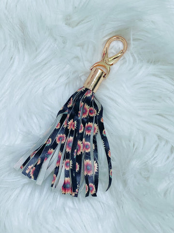 Sunflower Tassel Keychain - Nico Bella Boutique 