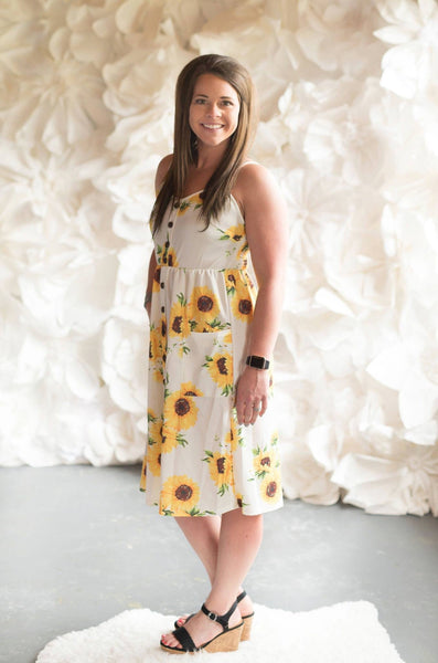White Sunflower Sundress - Nico Bella Boutique 
